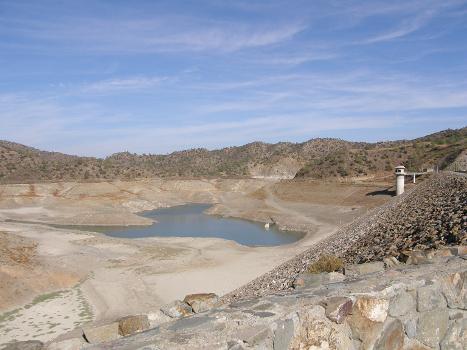 Dhypotamos Dam