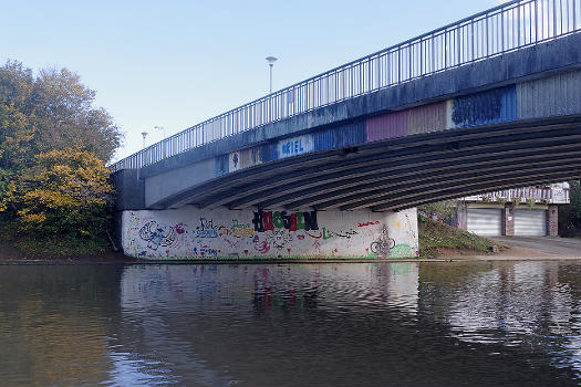 Donnington Bridge 