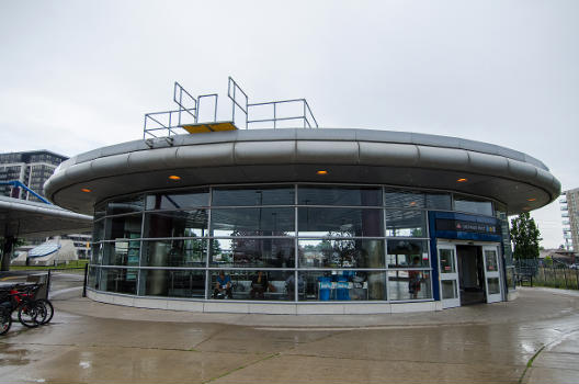 Station de métro Sheppard West