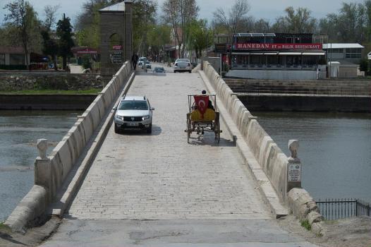 Ekmekcioglu-Ahmet-Pascha-Brücke