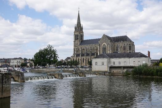 Église Notre-Dame de Sablé sur Sarthe, Sablé-sur-Sarthe, France