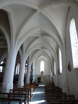 Église Saint-Rémi d'Aouste, intérieur, coté droite