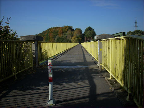 Fußgängerbrücke Wandhofen