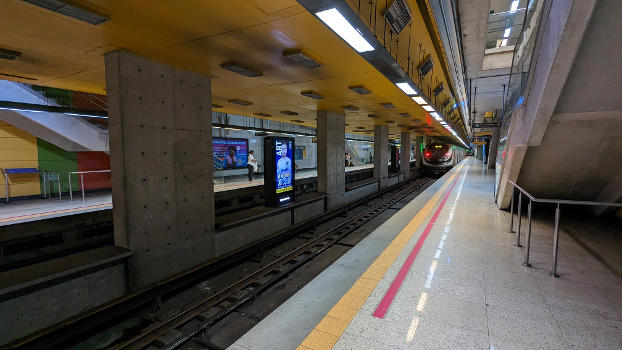 Station de métro Jardim de Alah / Leblon