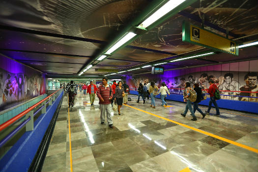 Garibaldi-Lagunilla Metro Station