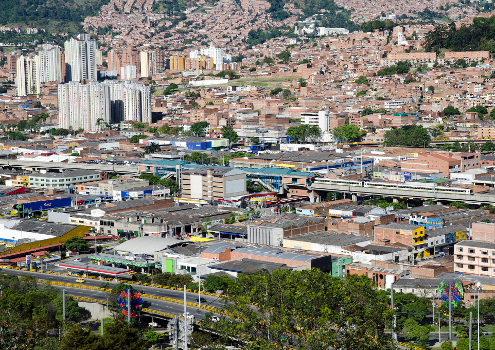 Exposiciones Metro Station