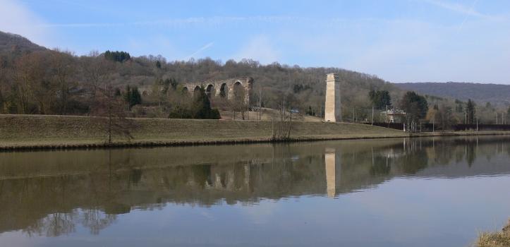 Aqueduc de Gorze à Metz (Lorraine) - section aérienne à Ars-sur-Moselle