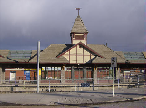 Fish Creek–Lacombe CTrain Station