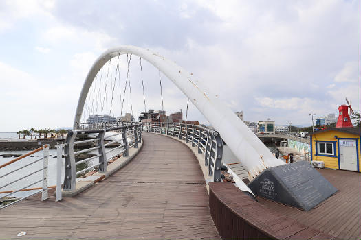 Gangmun Sotdae Bridge