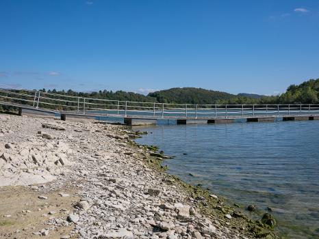 Floating bridge of Garaio over the Ullíbarri-Gamboa reservoir. Álava, Basque Country, Spain