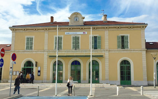 Passenger building of Aubagne train station