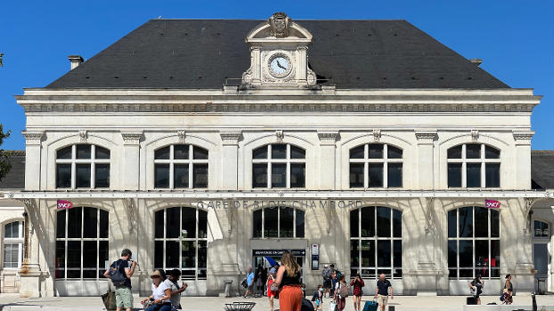 Gare de Blois - Chambord, Blois