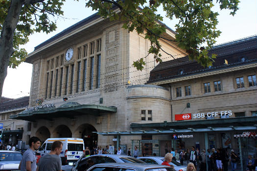 Train station (Gare de Lausanne), Lausanne, Swtizerland