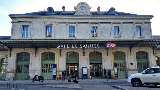 Bahnhof Saintes