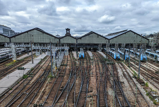 Gare Saint-Lazare train (north) side