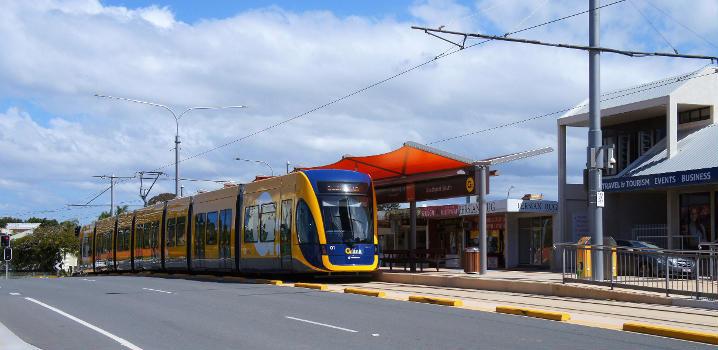 Tram stopped at Southport South on the Gold Coast Light Rail.