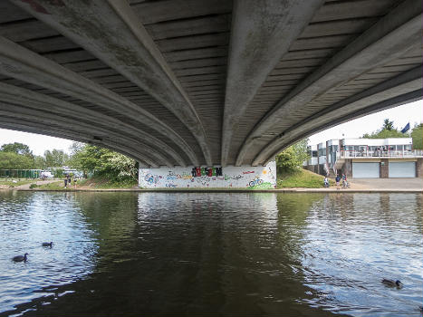 Graffiti Under Bridge, Weirs Lane, Oxford 