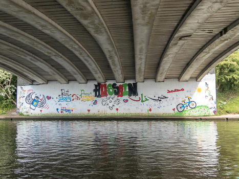 Graffiti Under Bridge, Weirs Lane, Oxford 