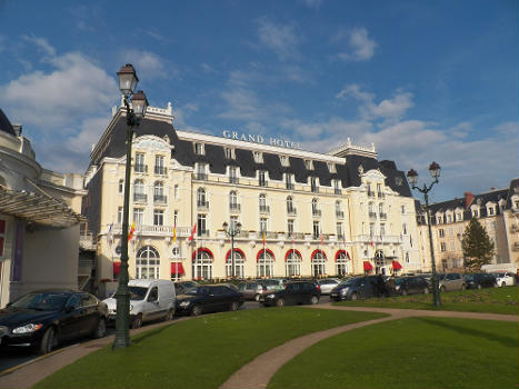Façade du Grand hôtel à Cabourg (Calvados)