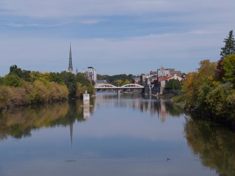 Cambridge Main Street Bridge