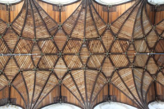 Große oder St. Bavo-Kirche in Haarlem (Niederlande): Hölzernes Gewölbe über dem Chor