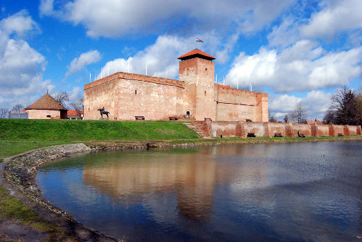 Gyula Castle