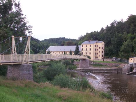 Hängebrücke Kockisch–Liebenhain mit Liebenhainer Mühle