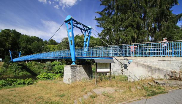 Hängebrücke über die Zwickauer Mulde, Rochsburg. Sachsen.