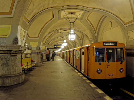 Subwaystation "Heidelberger Platz" in Berlin-Wilmersdorf, line U3
