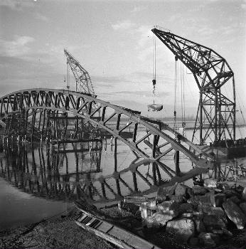 Vieux pont sur la IJssel