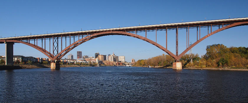 The Smith Avenue High Bridge from the Mississippi River with downtown St Paul in the background, St Paul, Minnesota, USA. Viewed from southwest.