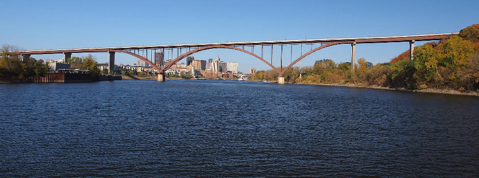 The Smith Avenue High Bridge from the Mississippi River with downtown St Paul in the background, St Paul, Minnesota, USA. Viewed from southwest.