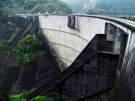 Hitotsuse Dam