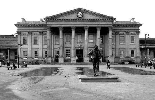 Huddersfield Railway Station 
