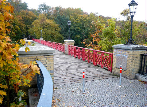 Humboldt Footbridge