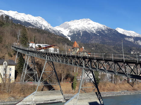 Pont sur l'Inn du vieux funiculaire du Hungerburg