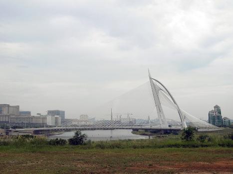 Jambatan Seri Wawasan in Putrajaya