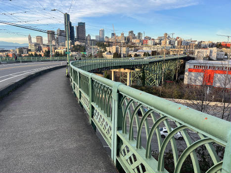 Jose P. Rizal Bridge