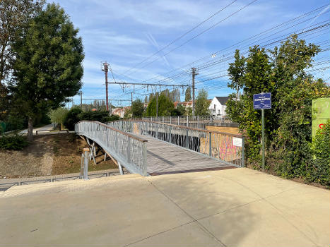 Jeanne Partous Footbridge