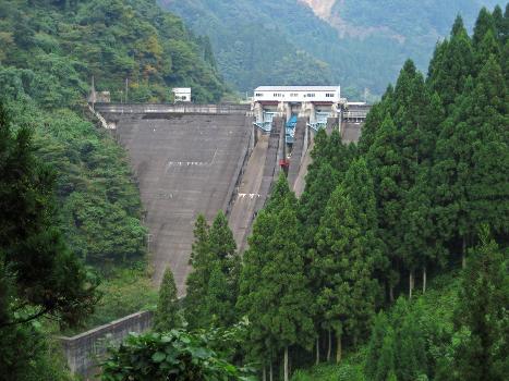 Kamiichigawa Dam