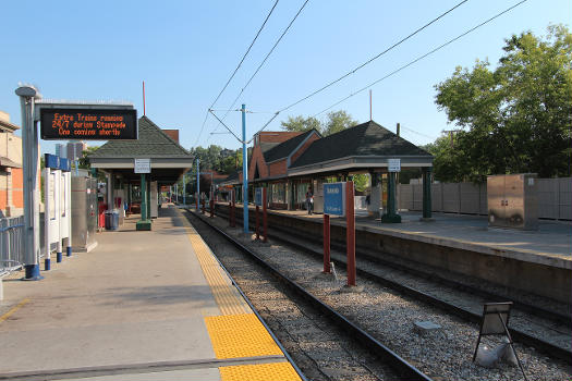 Sunnyside CTrain Station