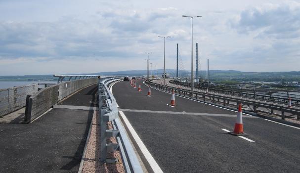 Kessock Bridge newly surfaced southbound carriageway