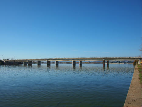 Kings Avenue Bridge