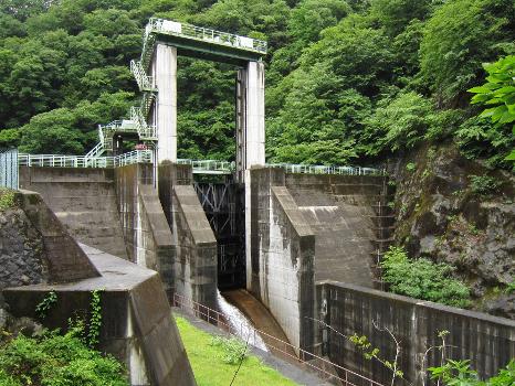 Koshin Dam