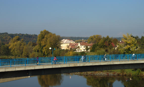 Kralupy Footbridge