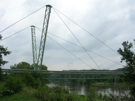 Pont-pipeline de Kralupy