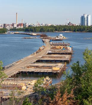 Kruunuvuorensilta under construction between Laajasalo and Korkeasaari in Helsinki, Finland