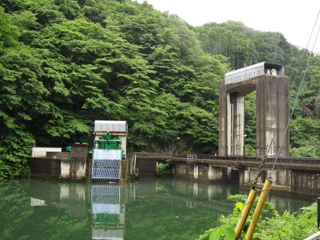Kurosakaishi Dam