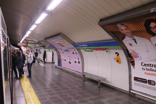 Metrobahnhof La Latina