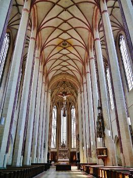 Langhaus der Basilika St. Martin, Landshut, Bayern